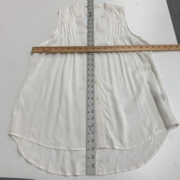 Charlotte Russe Pintuck Blouse Womens L Large White Curved Hem Lightweight Top - Picture 7 of 11